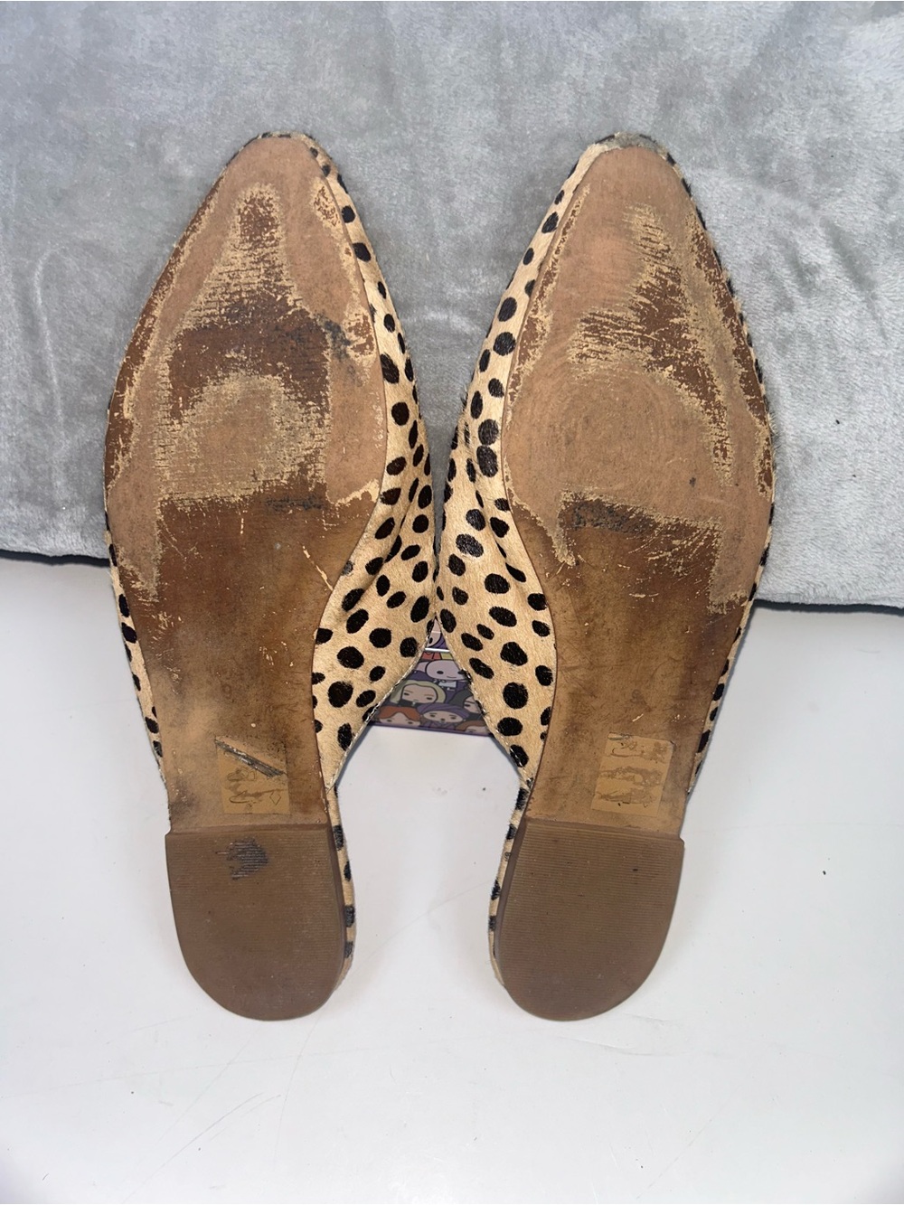 Madewell Cheetah Print Slip-On Mules in Tan and Black - Picture 11 of 12